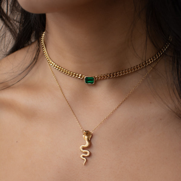 Manhattan Chain Choker w Green Stone